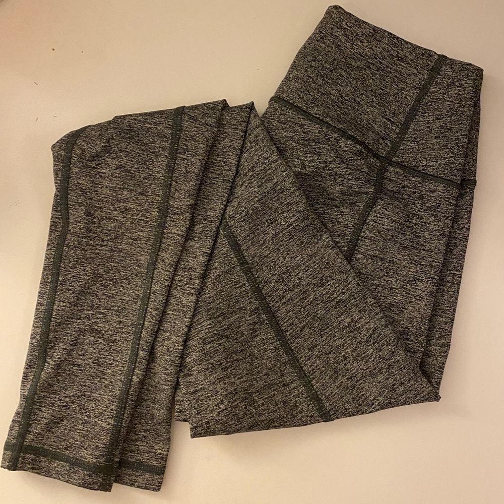 Grey Victoria’s Secret Sport Leggings